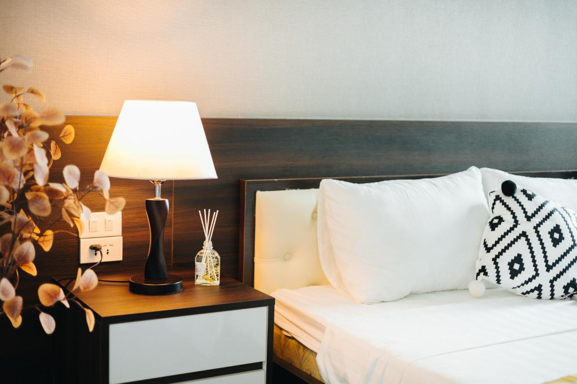 Ivy Hotel & Apartment - Stay 24H Ханой Екстер'єр фото