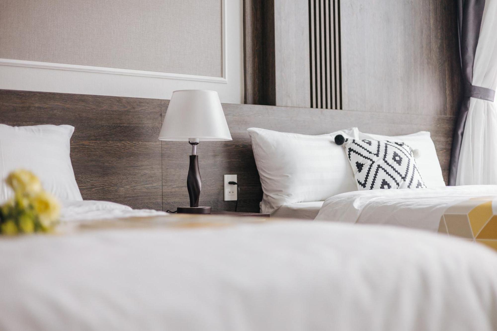 Ivy Hotel & Apartment - Stay 24H Ханой Екстер'єр фото