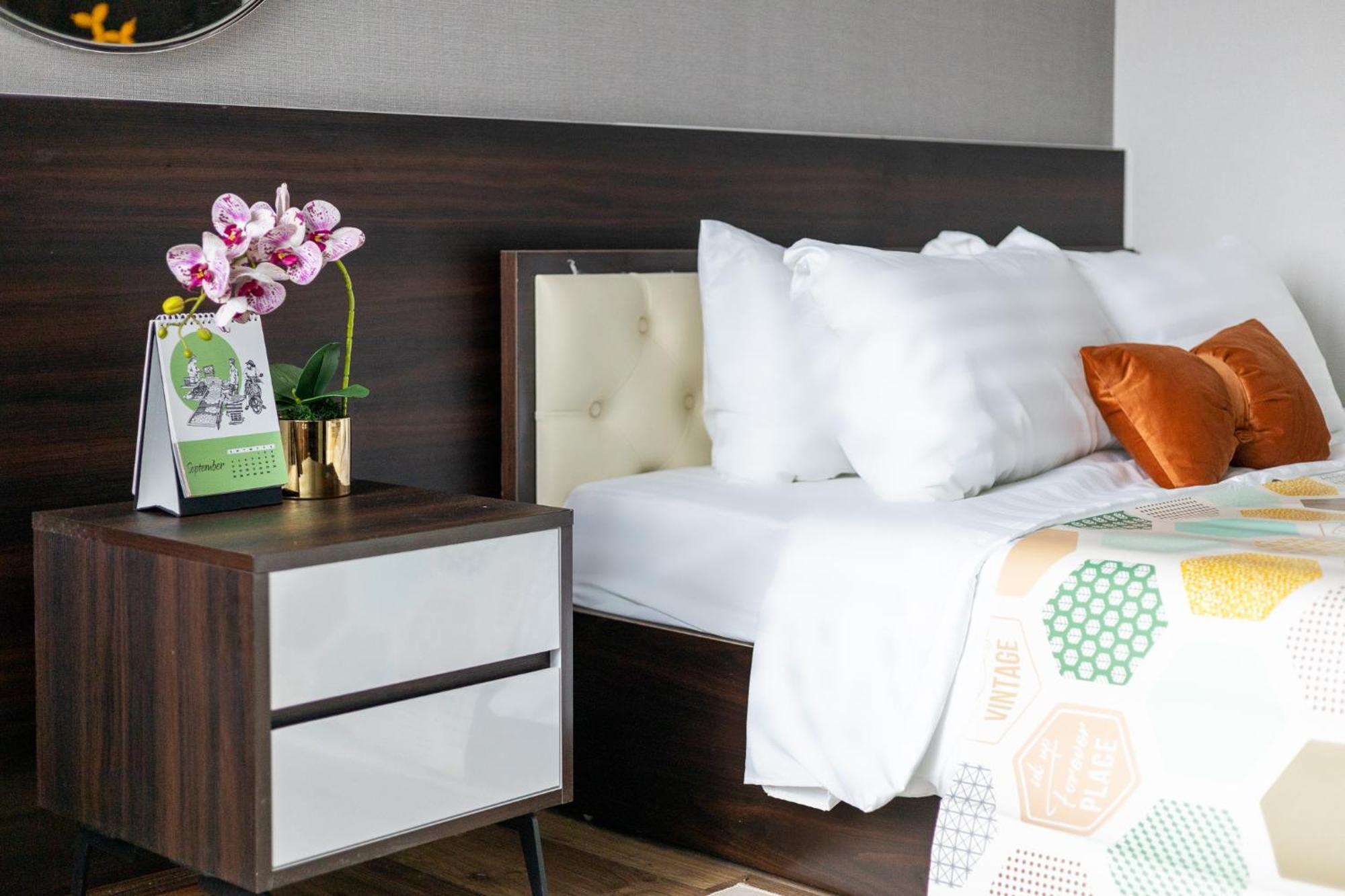 Ivy Hotel & Apartment - Stay 24H Ханой Екстер'єр фото